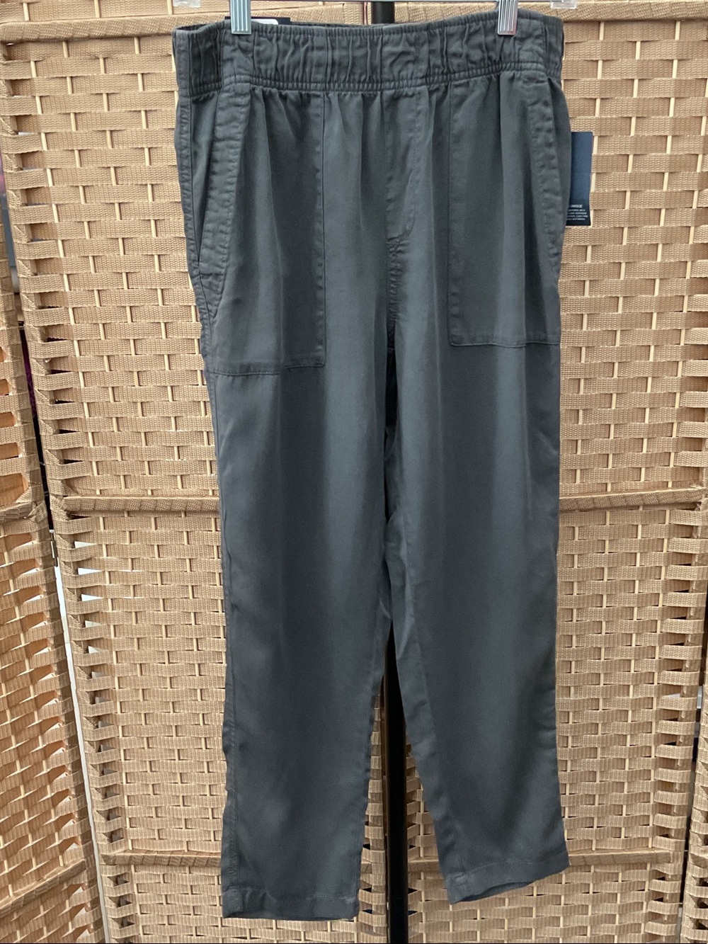 GAP Women's Tencel Pull-On Pants in Charcoal